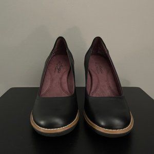 Black Leather Wedge Shoes